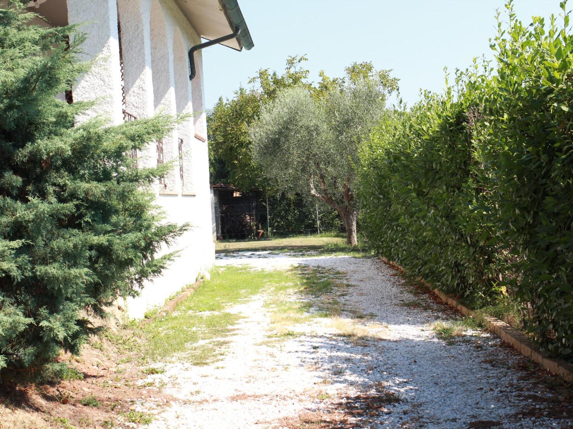 Villetta La Pineta Latignano Exterior foto