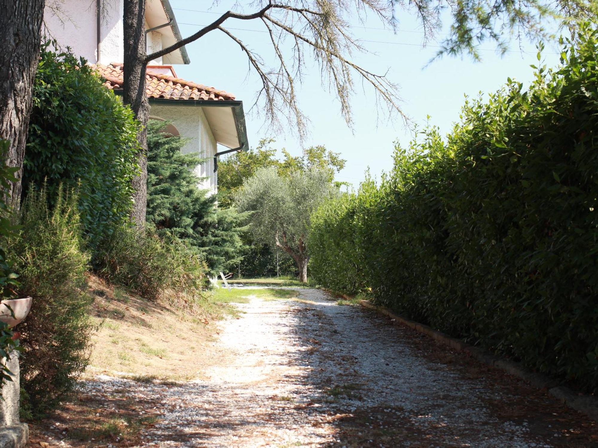 Villetta La Pineta Latignano Exterior foto